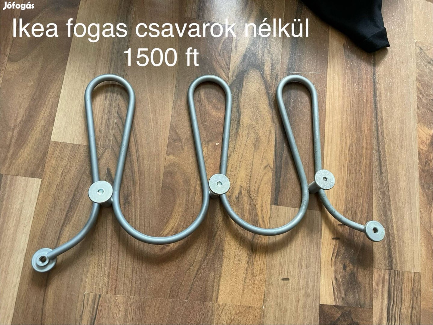 Ikea fogas csavarok nélkül