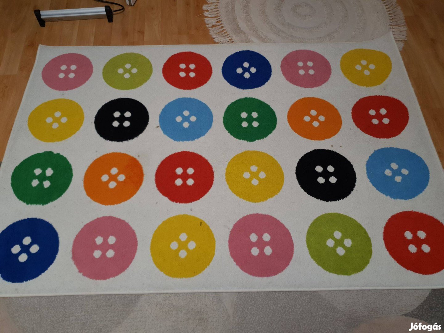 Ikea gombos szőnyeg 133x195