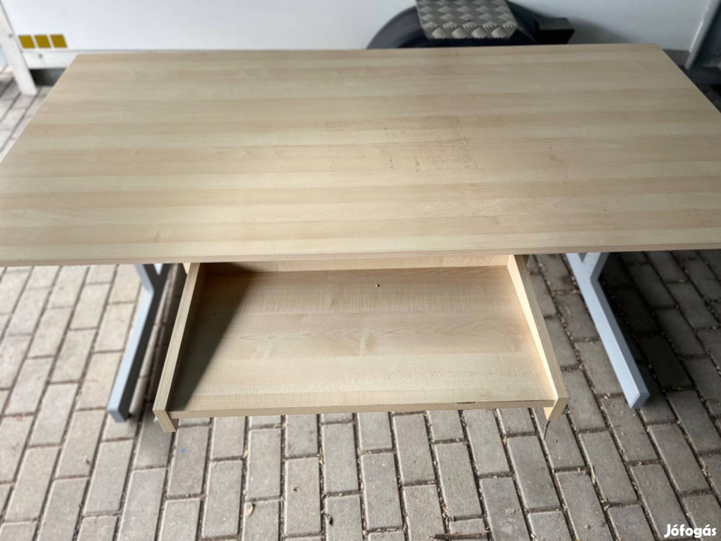 Ikea iroda asztal