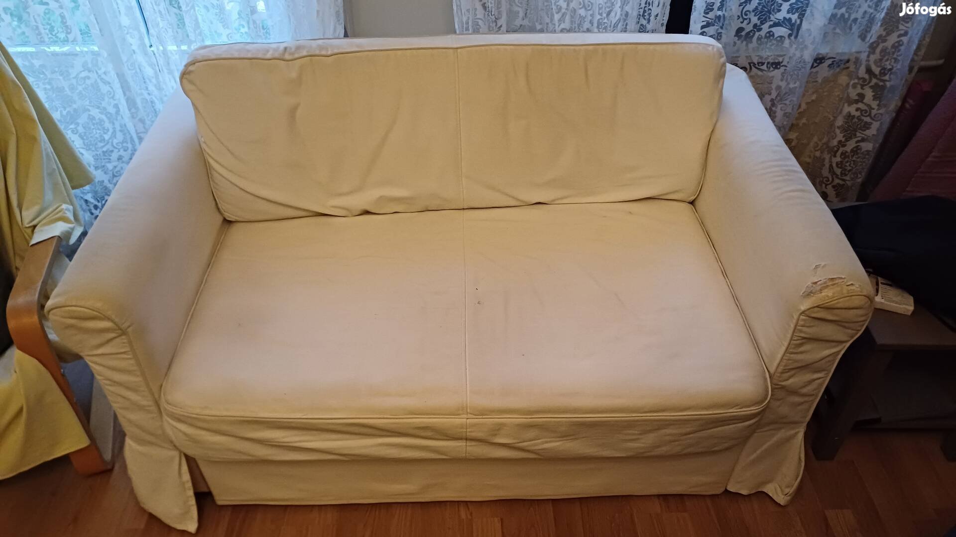Ikea kanapé ingyen elvihető