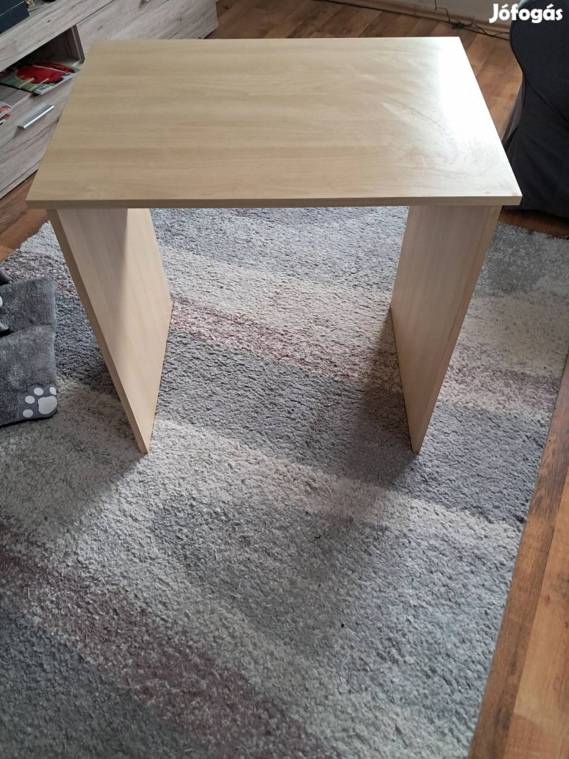 Ikea laptop asztal