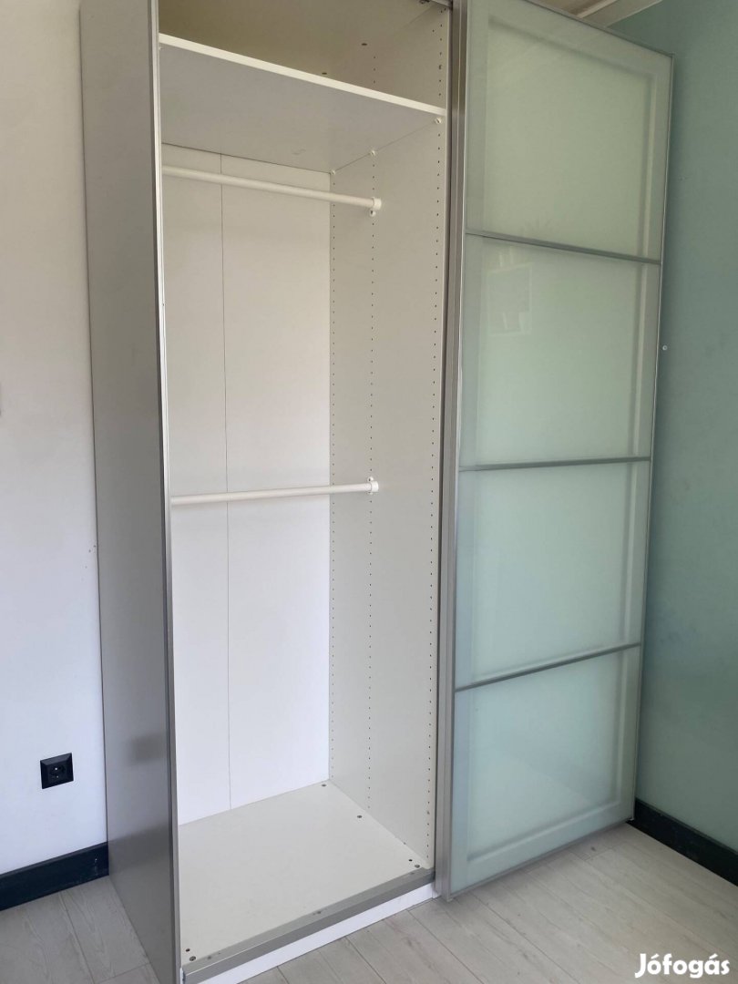 Ikea pax elhúzható szekrény