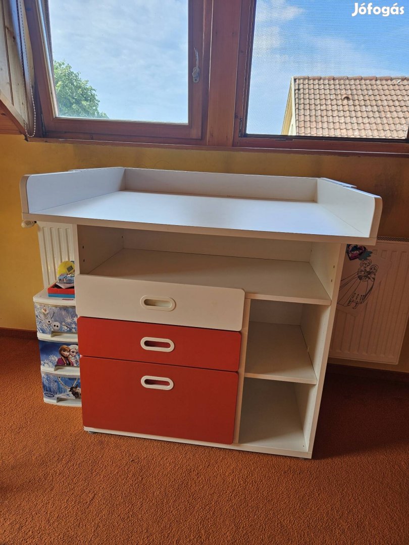 Ikea stuva/fritids pelenkázó 