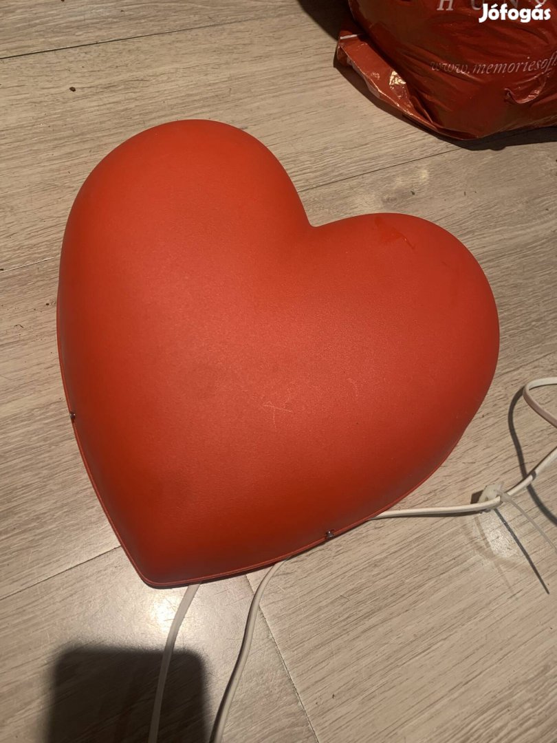 Ikea szív alakú lámpa 