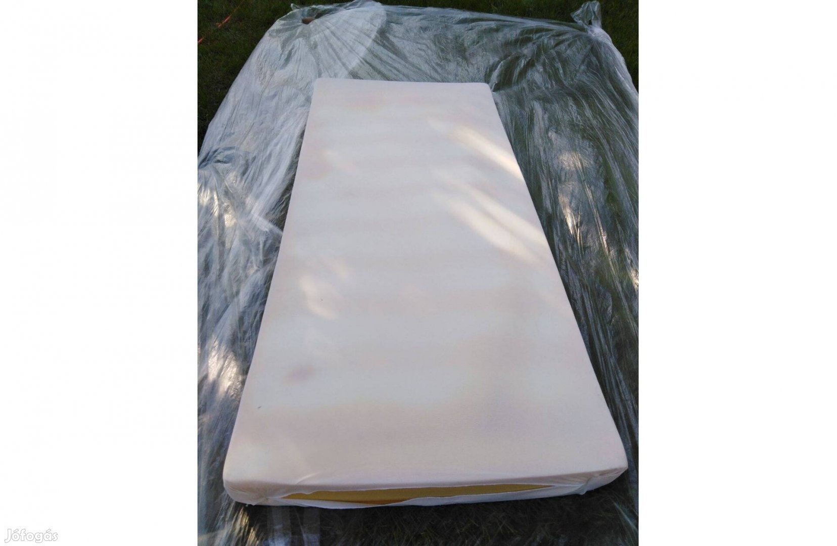 Ikeás 180X200 cm zsákrugós matrac a kényelmes alvásért