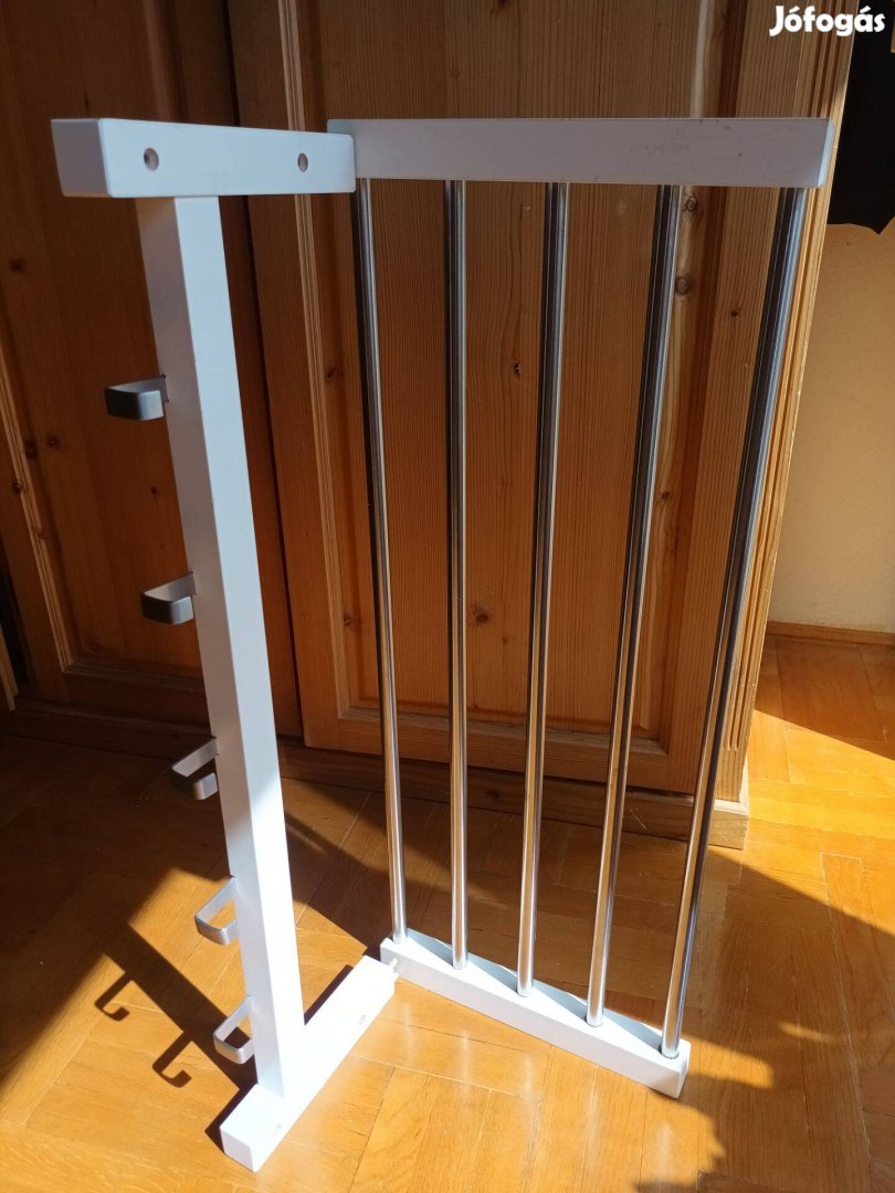 Ikeástjusig kalaptartó polc, fogas