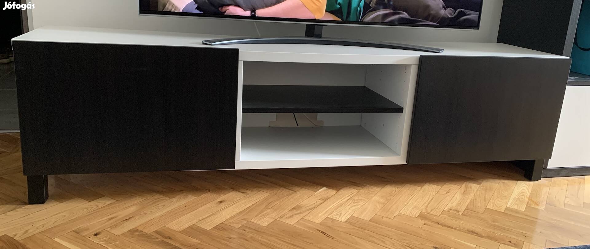 Ikeas tv állvány 