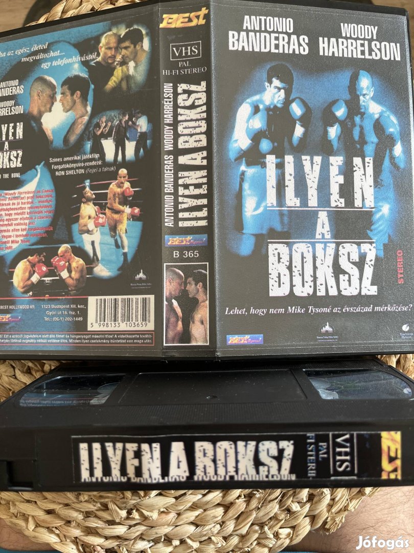 Ilyen a boksz vhs kazetta