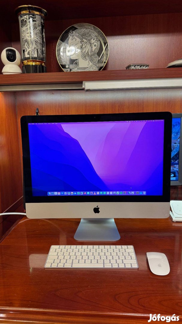 Imac Retina 4K kijelző, 21,5" 2015 vége + Magic billentyűzet és egér