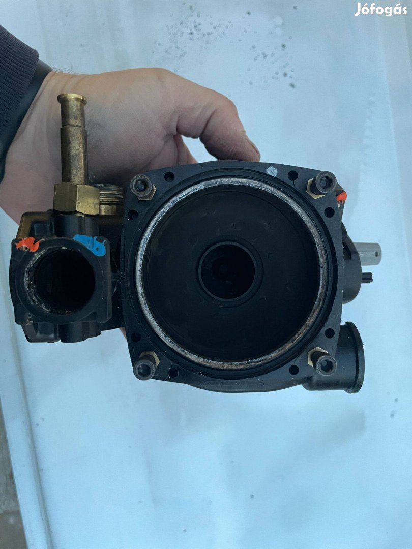 Immergas victrix keringetőszivattyú kompletten