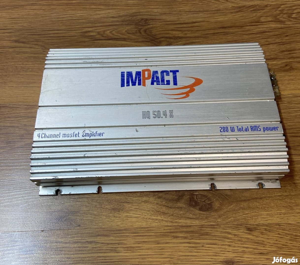 Impact 4csatornás autóerósító 280W