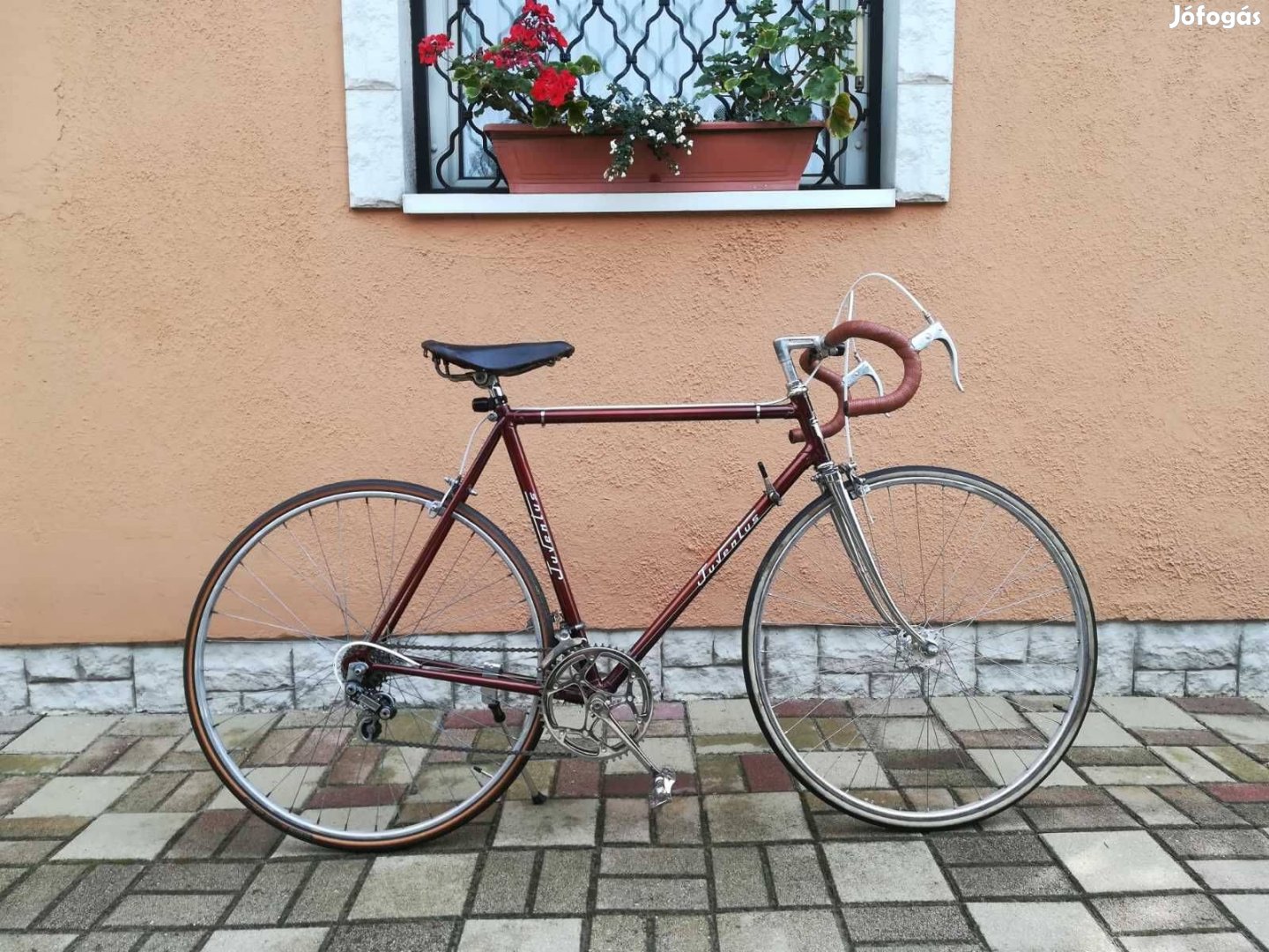 Impozáns Juventus kerékpár