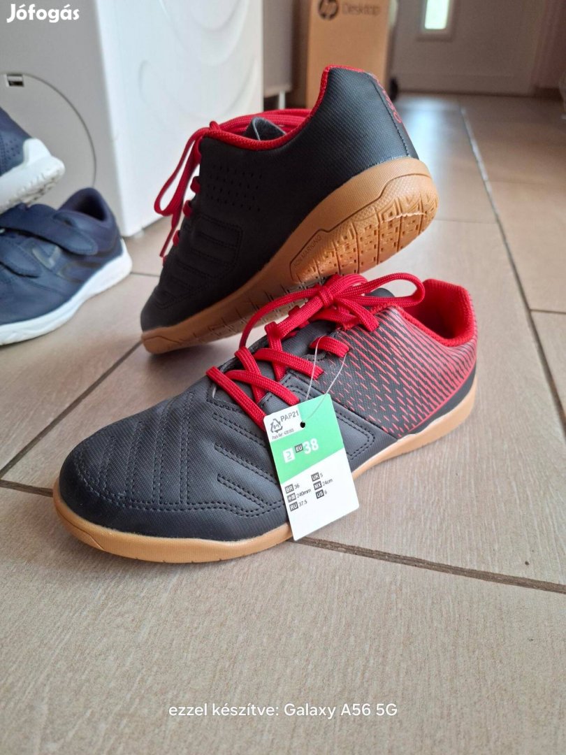 Imviso Decathlonos teremcipő új 38-as
