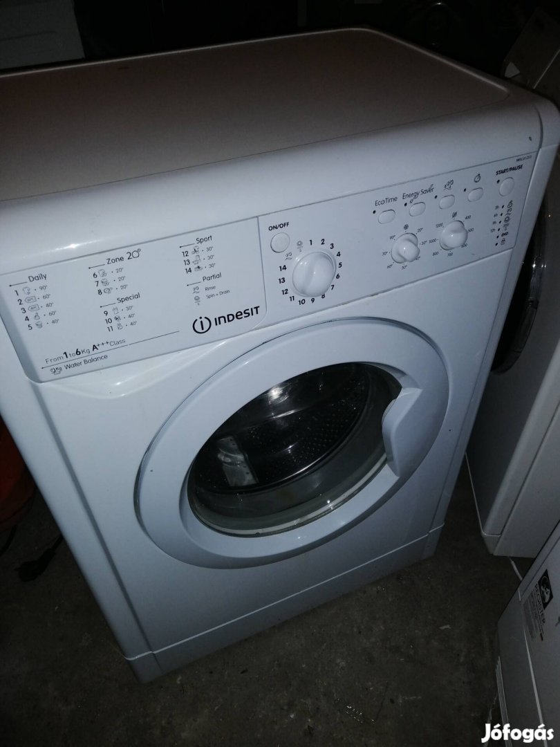 Indesit 6kg keskeny mosógép A+++