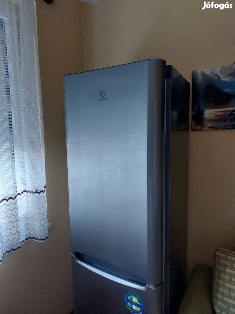 Indesit Biaa 13 hűtőszekrény