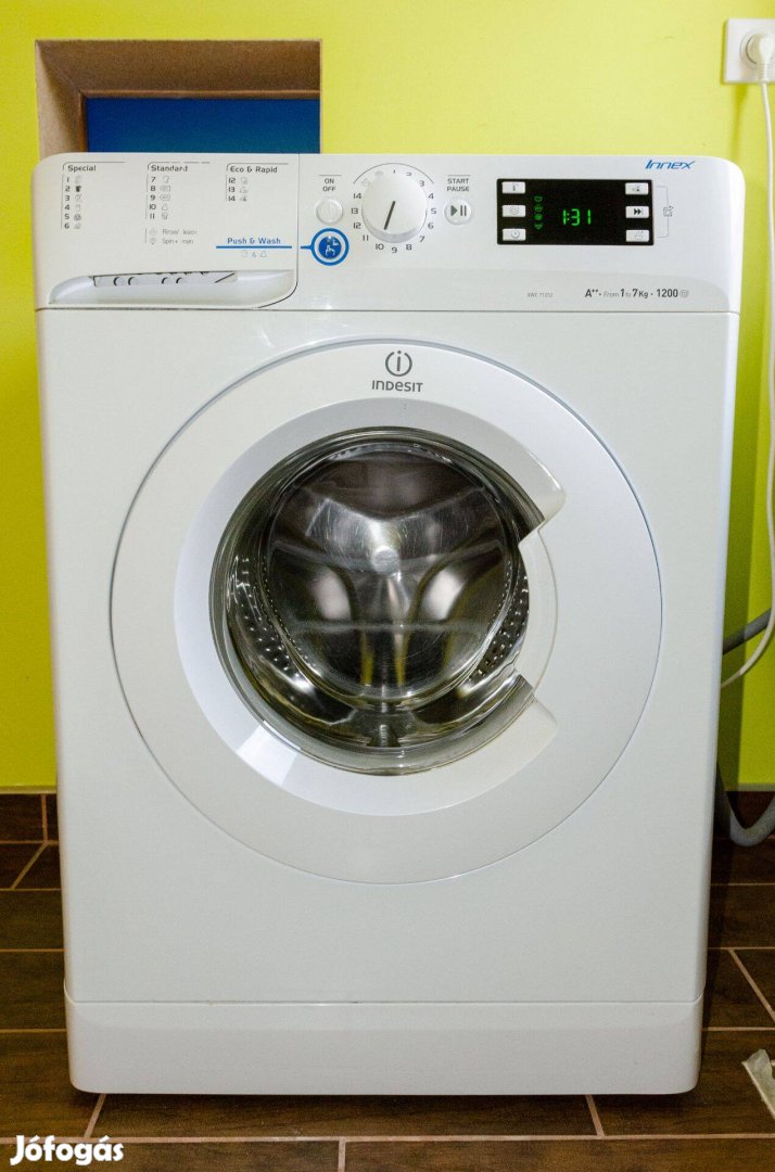 Indesit Xwe 71252 szabadonálló mosógép