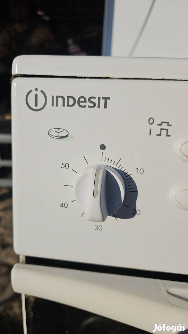 Indesit gáztűzhely földgáz (vezetékes gáz) üzemmel eladó