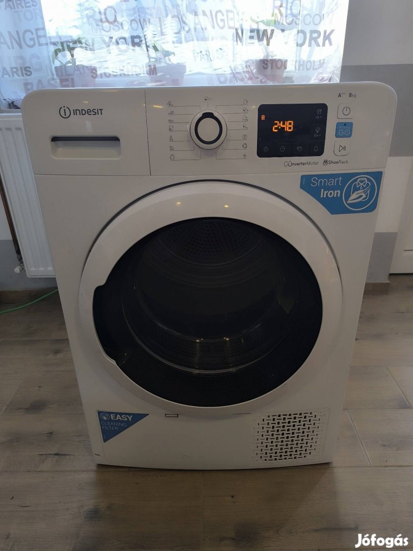 Indesit hőszivattyús szárítógép: szabadonálló, 8,0kg 