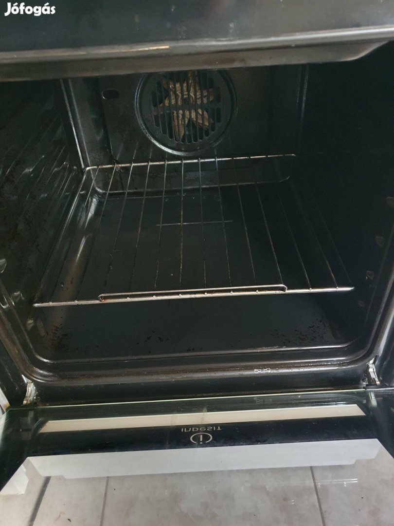 Indesit keramialapos tűzhely
