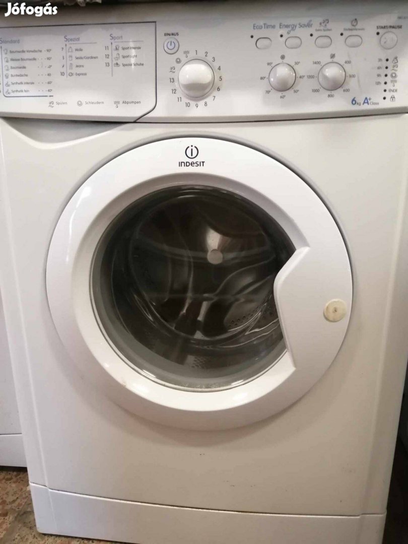 Indesit keskeny A+