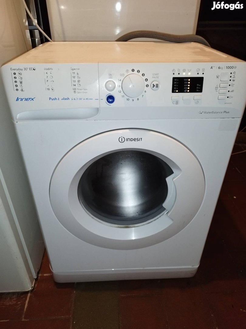 Indesit keskeny elöltöltős mosógép 5kg/1000 garanciával 