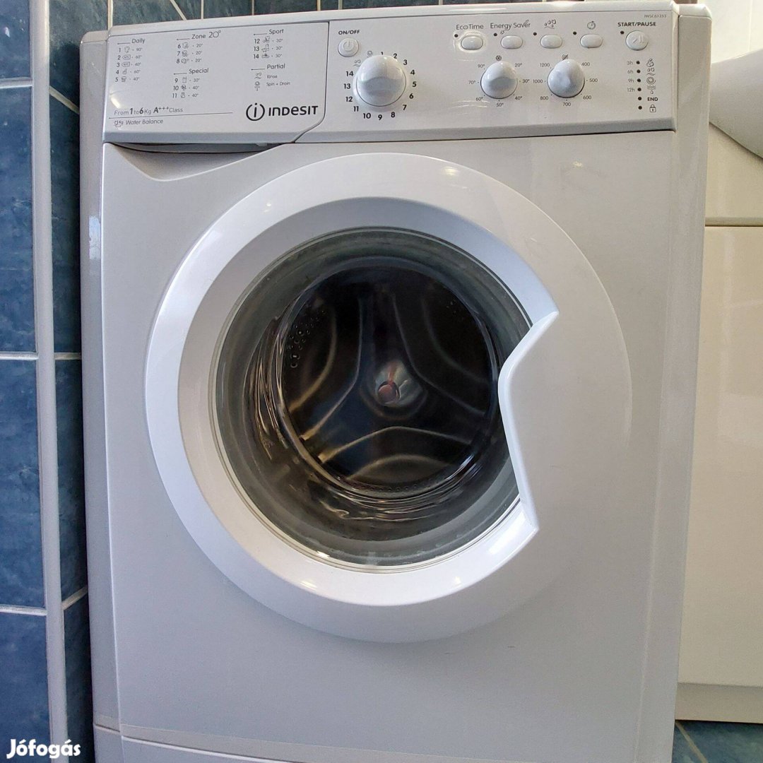 Indesit keskeny mosógép 6kg A