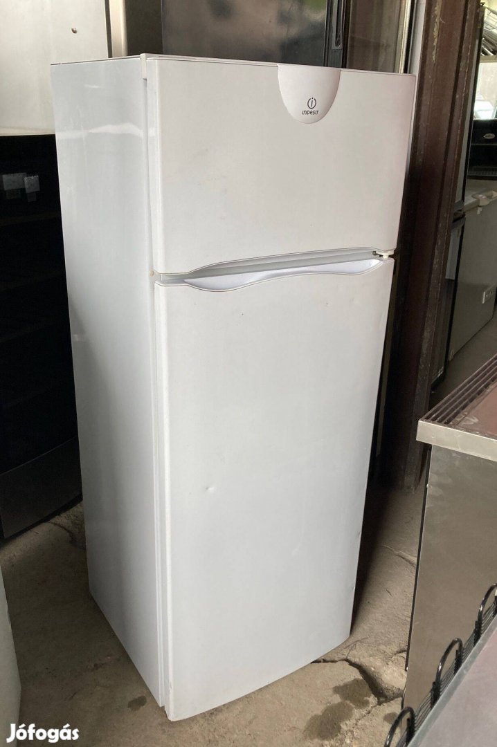 Indesit kombinált hűtő - 230 L