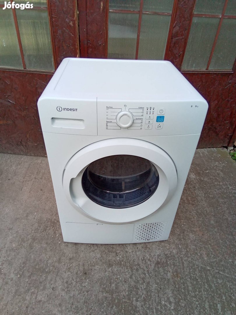 Indesit kondenzációs szárítógép 8 kg 