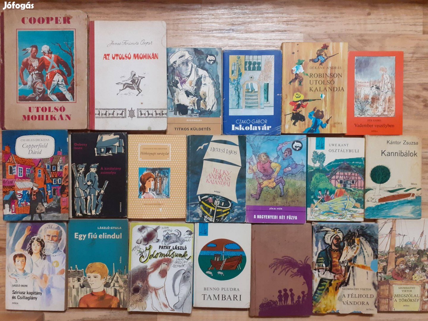Indiános és más ifjúsági könyvek (26 darab kötet) csak 10000 Ft