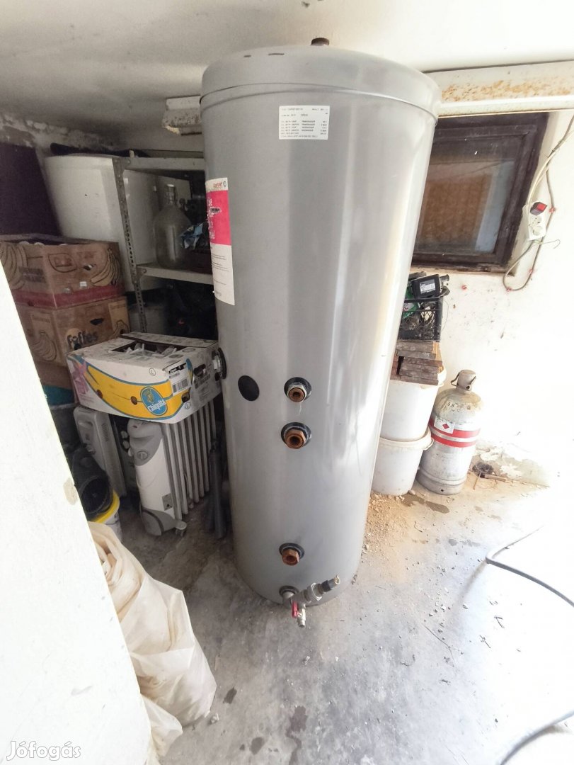 Indirekt tároló, hmv tartály 300L