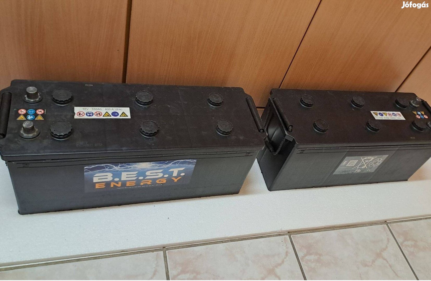 Indító akkumulátor