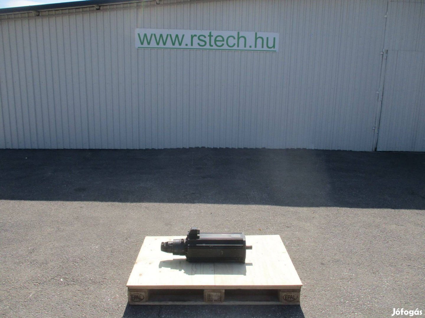 Indramat MAC 112 D Ipari szervomotor (3289)