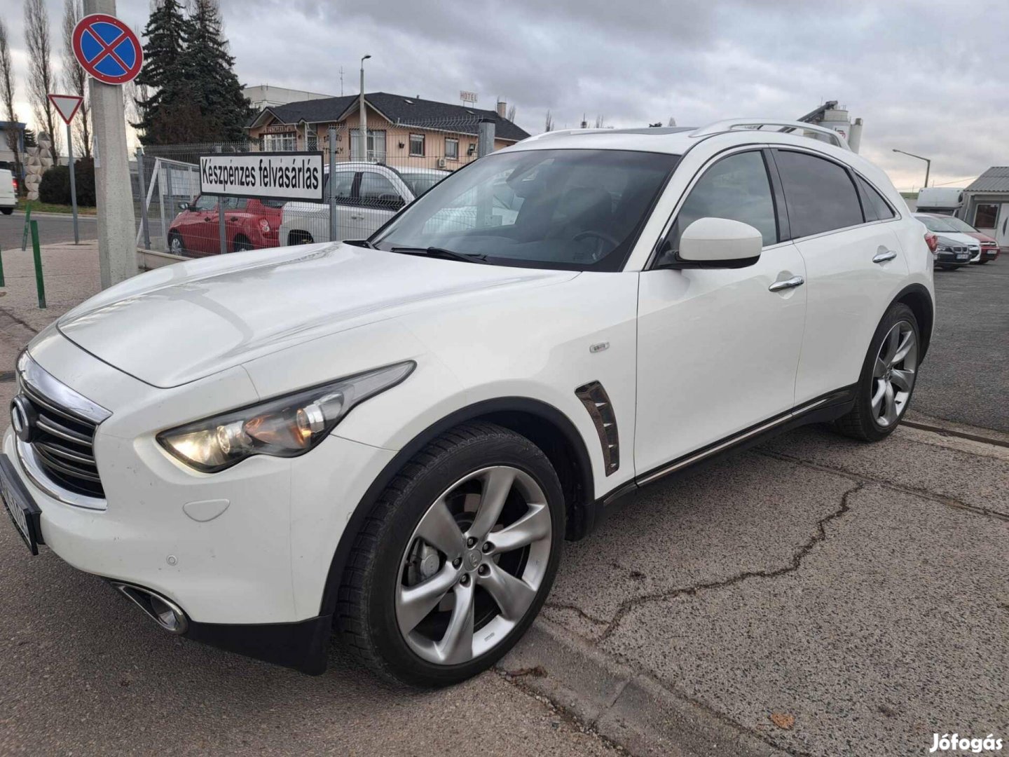 Infiniti FX30d 3.0 V6 S (Automata) Tökéletes Mű...