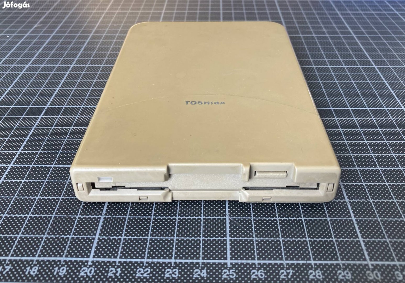 Info kultúrtörténeti ritkaság. Toshiba külsö 3,5" Floppy Disc Drive