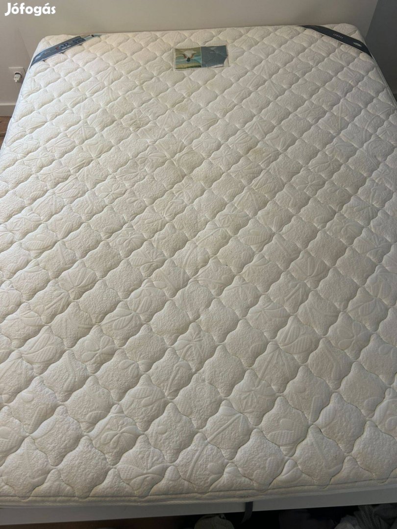 Ingyen elvihető 160*200-as matrac