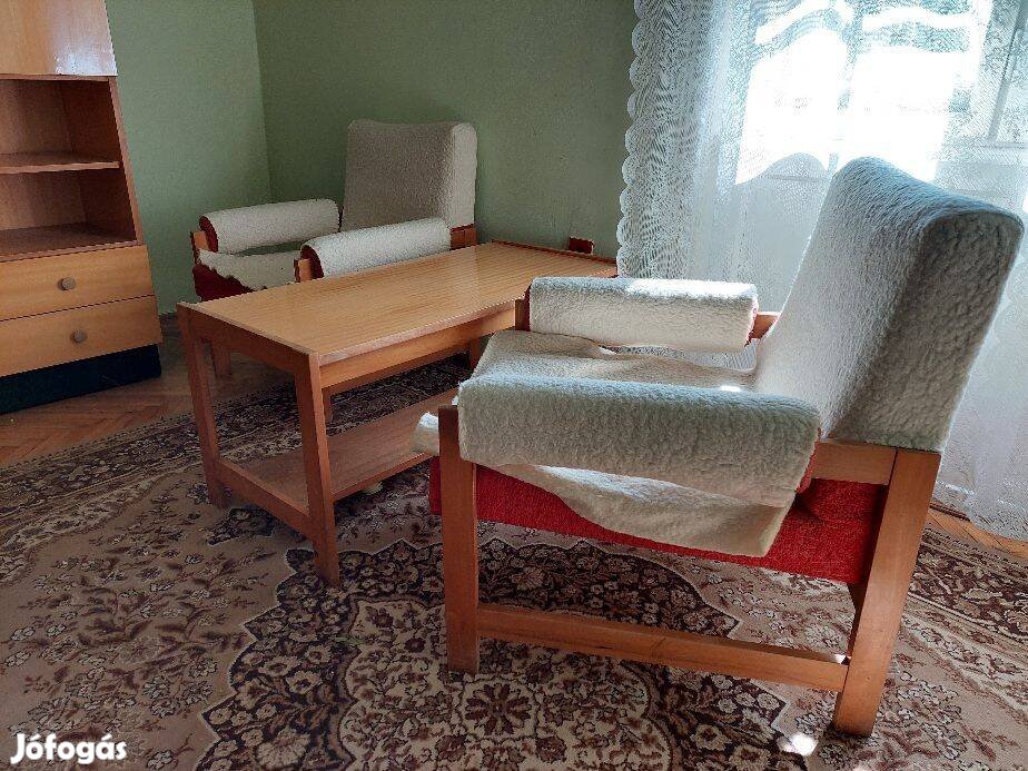 Ingyen elvihető bútor (3/3): fotelek