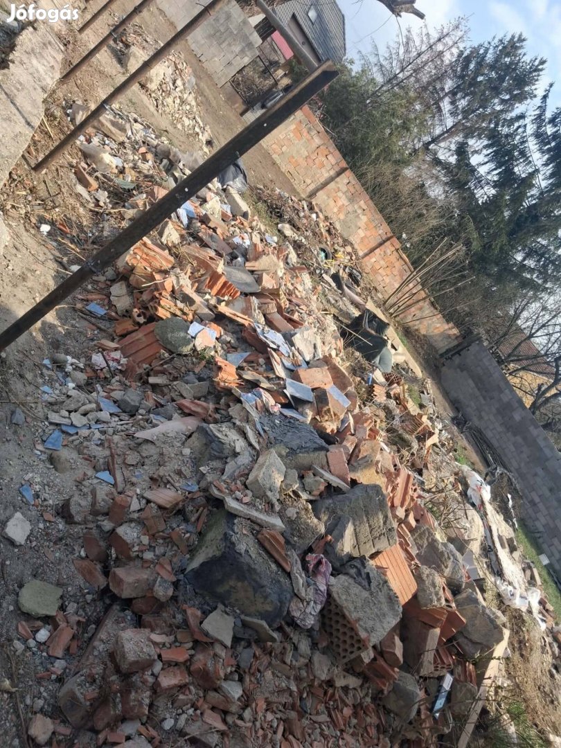 Ingyen elvihető épitkezési törmelék