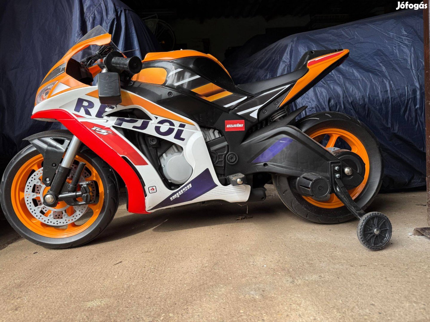 Injusa elektromos mini Honda Repsol Design (12V) esuperbike gyerekekne
