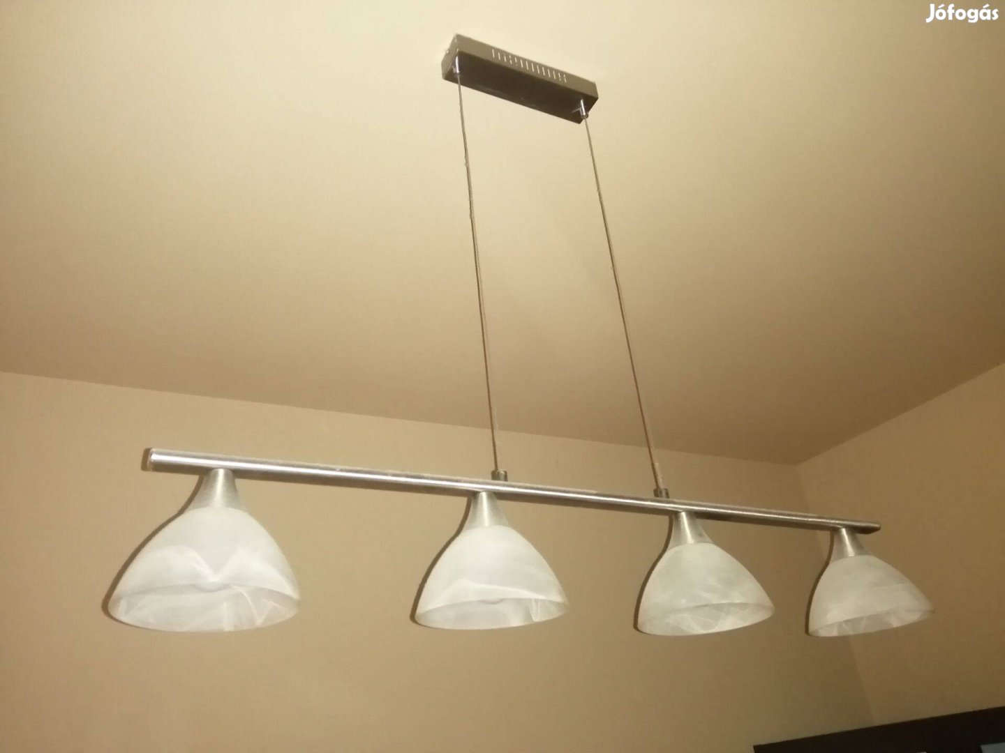 Inox és tejüveg csillár