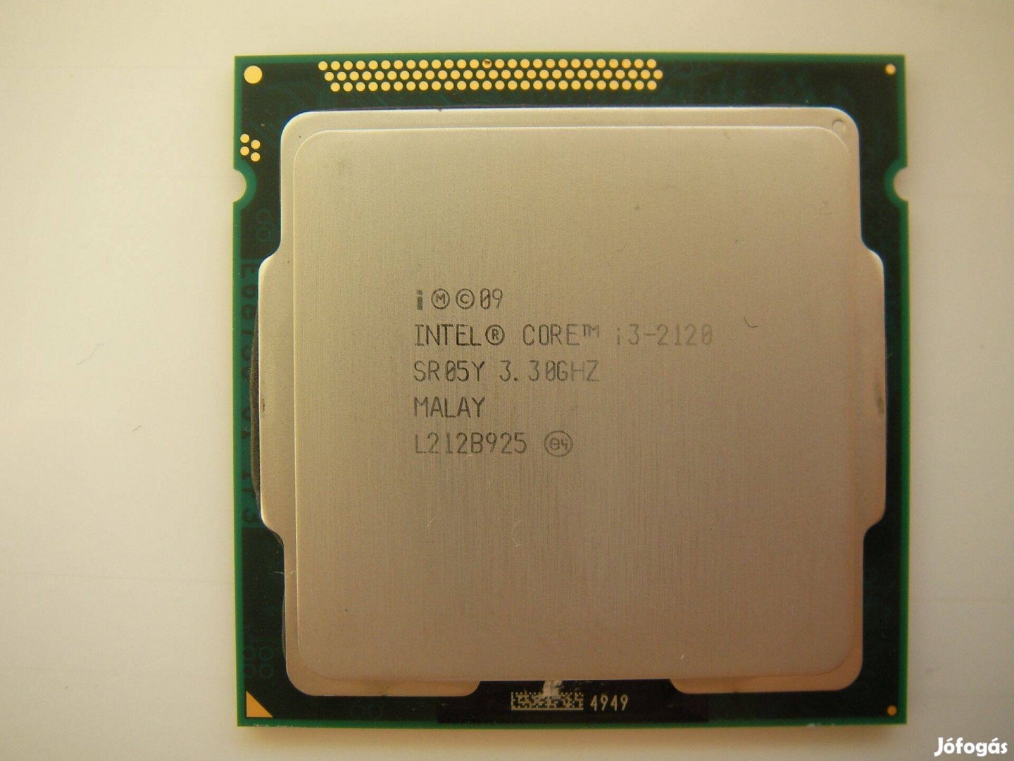 Intel Core i3-2120 - Intel Pentium G2030