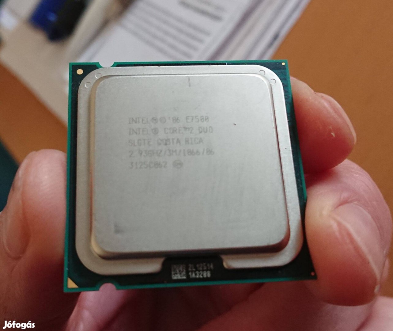 Intel E 7500