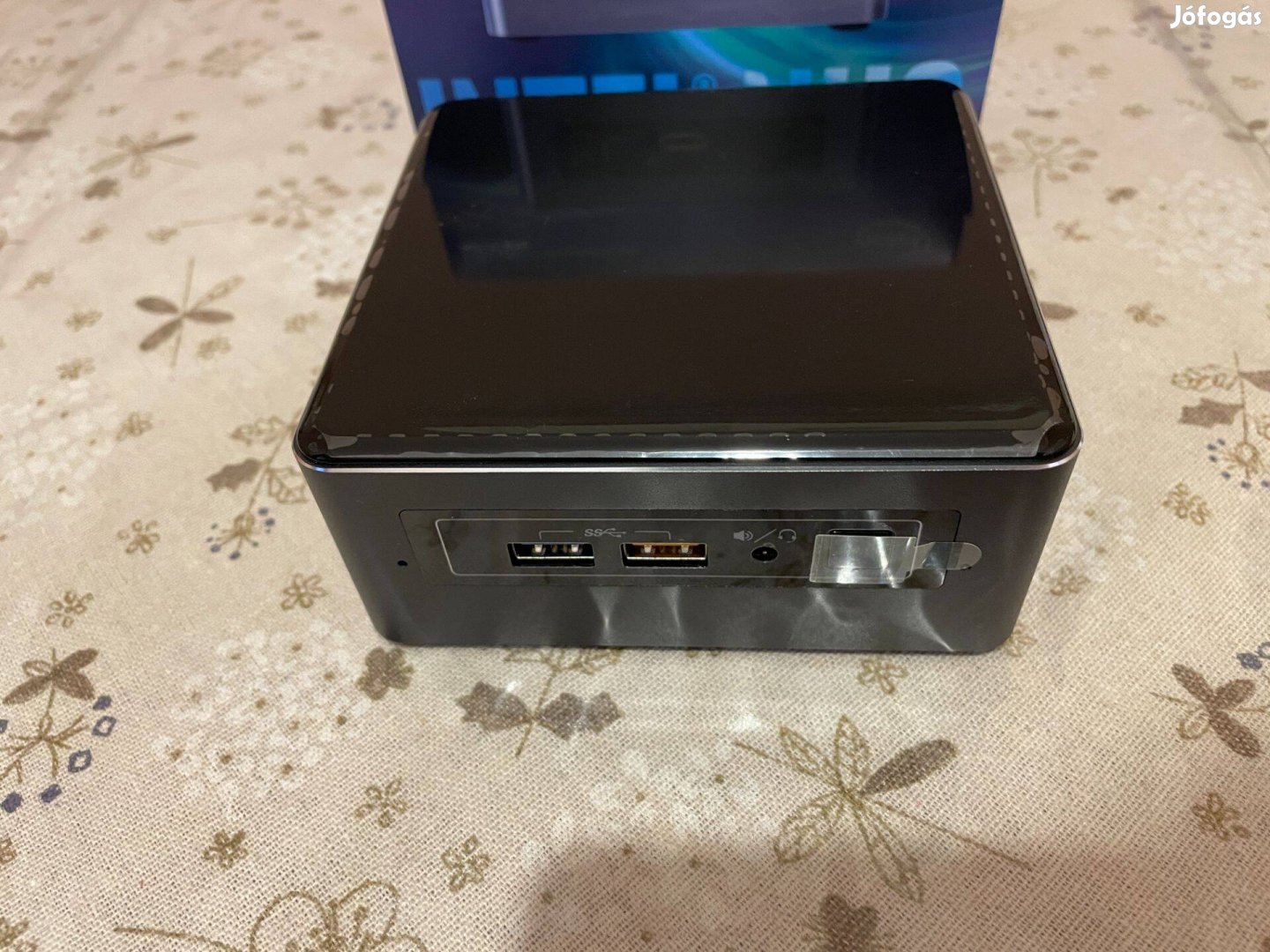 Intel NUC mini pc NUC7i7BNH i7, 8Gb RAM, 240Gb SSD