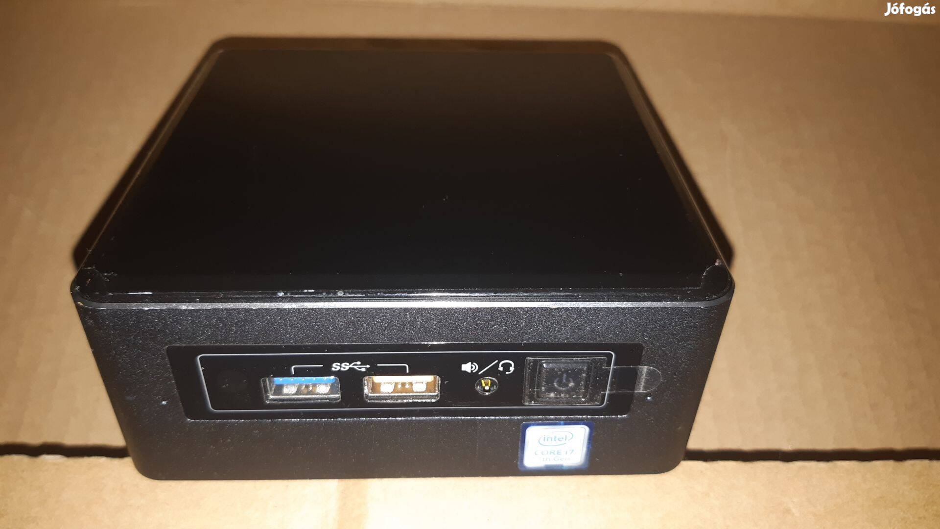 Intel Nuc i7-7567U / 2x8GB DDR4 / 250GB Samsung Evo / Wi-Fi / Win10