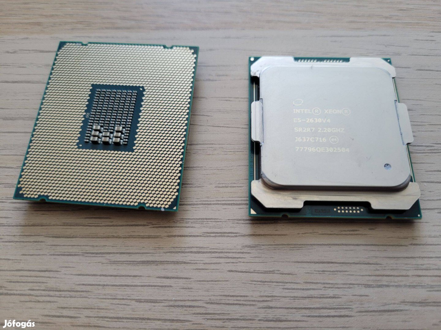 Intel Xeon E5-2630v4 processzor