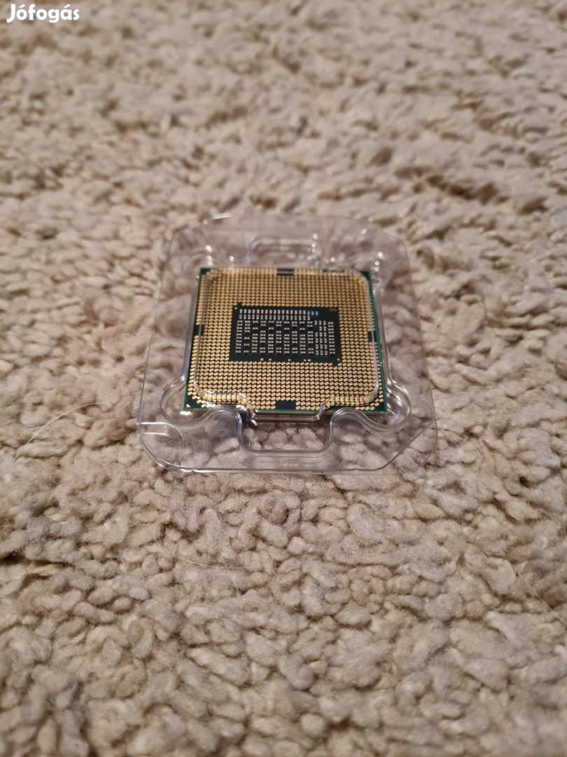 Intel core i5 2500k + gyári hűtő