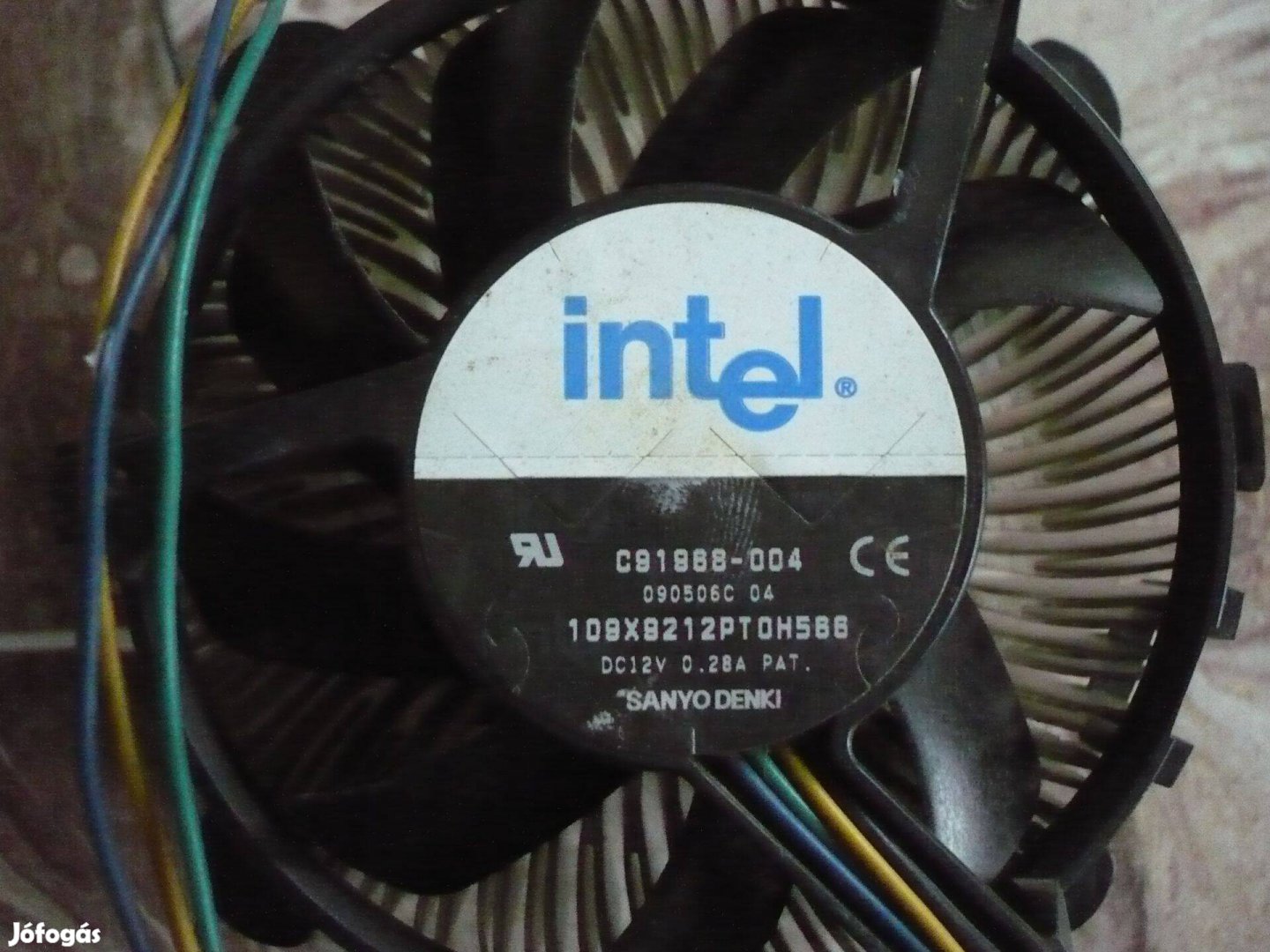 Intel hűtőborda és ventilátorhűtő C91988-004 Socket 775