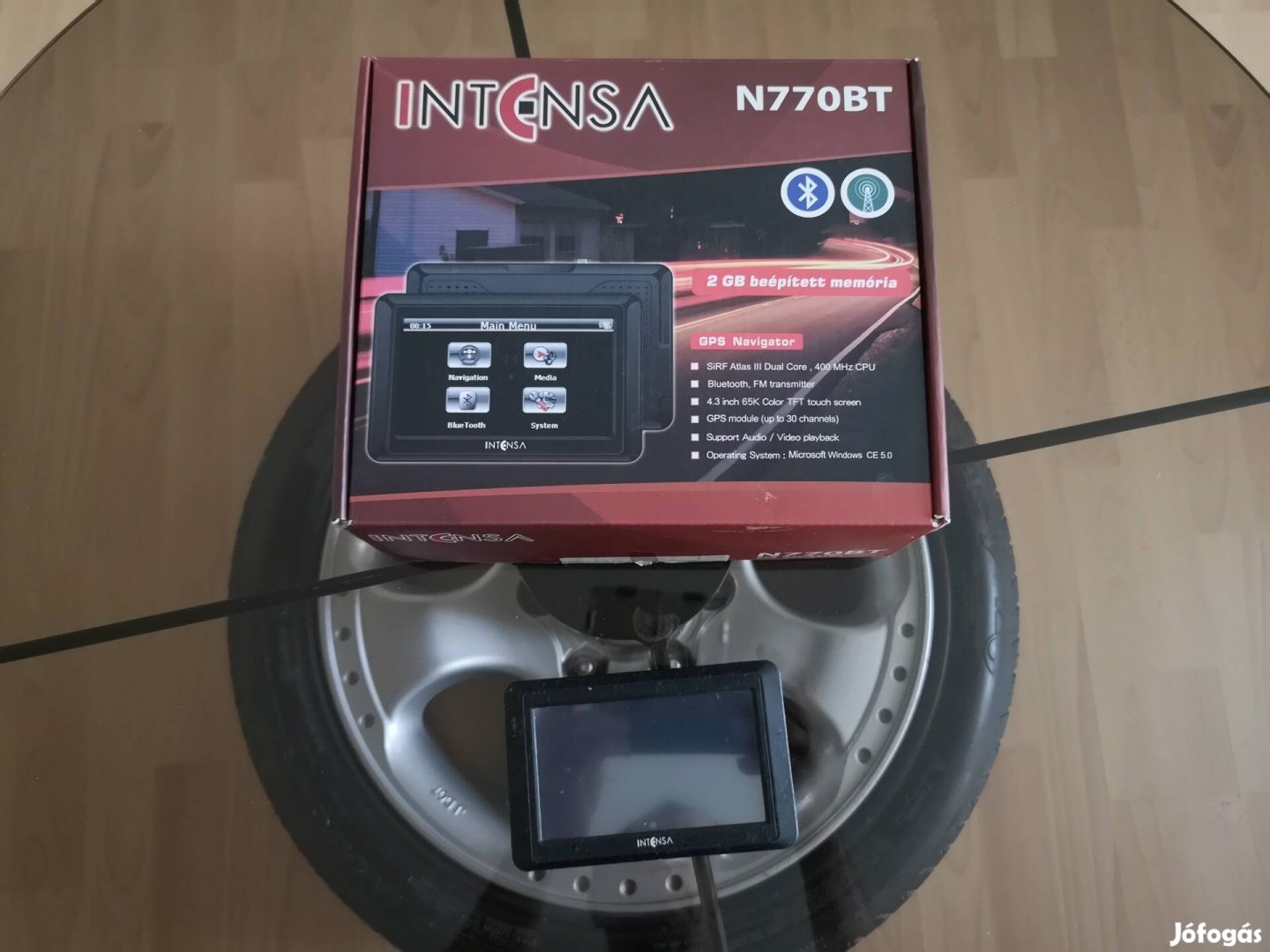 Intensa GPS navigáció (Igo) teljes Európa térképpel bluet. FM transm.