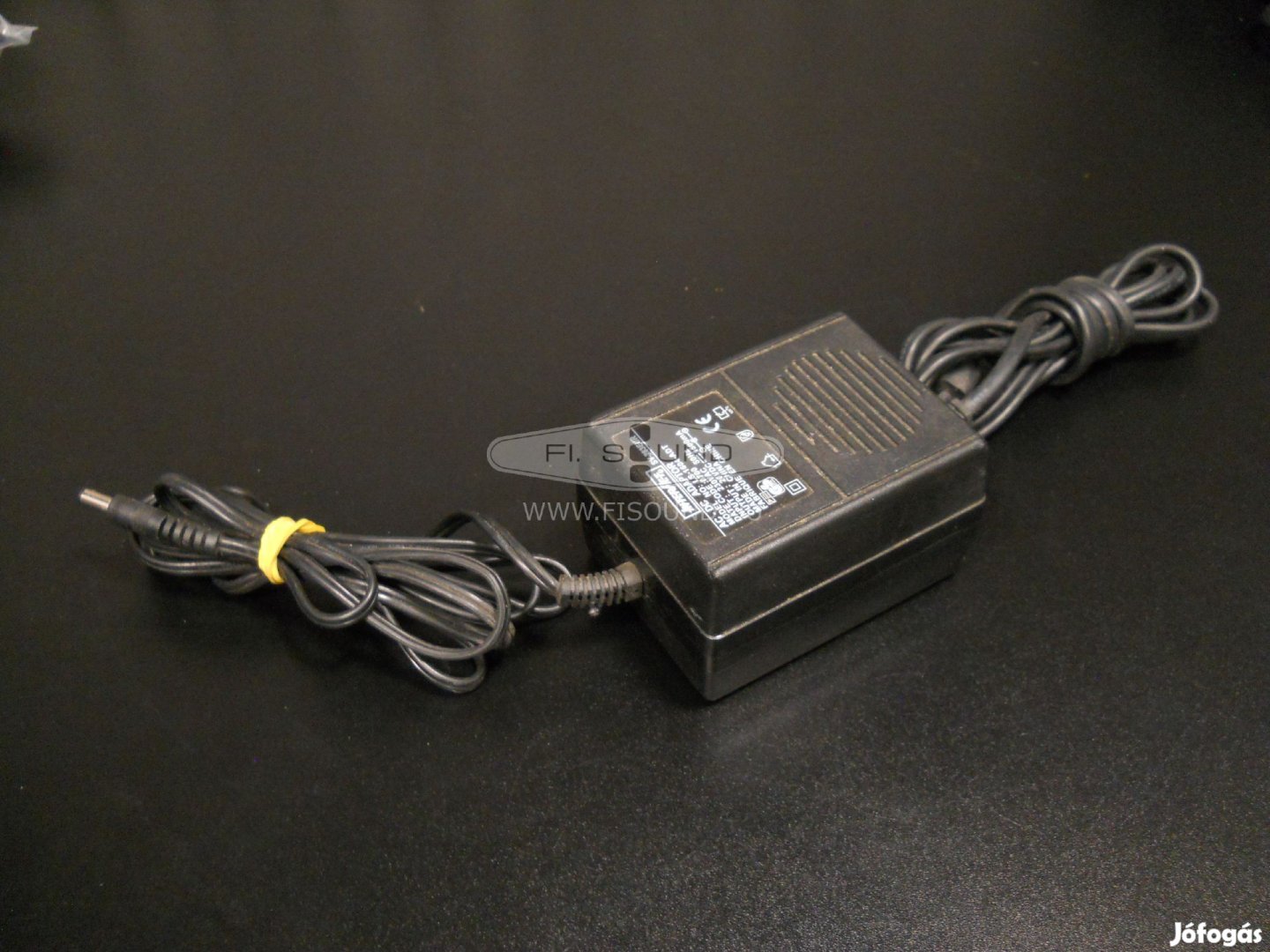 Interact SV-283EUR ,LS-1604-ADT , 20VDC,1500mA hálózati táp