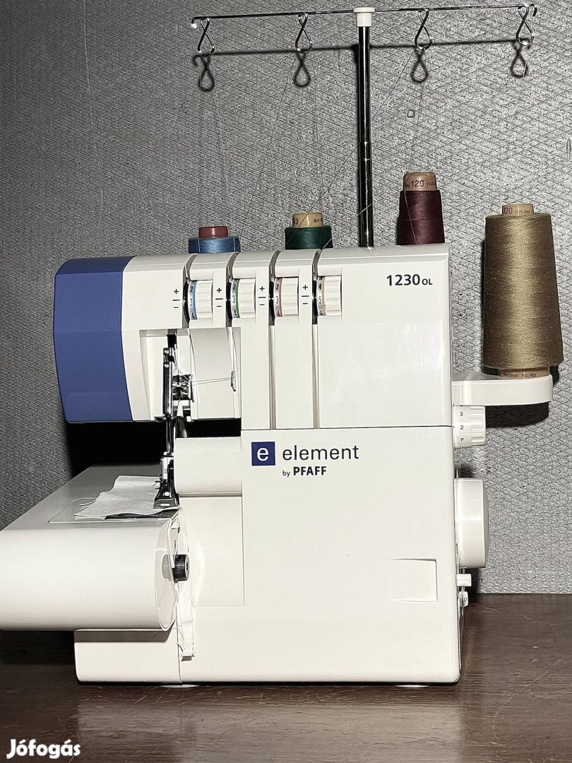 Interlock overlock varrógép Pfaff Model 1230 OL