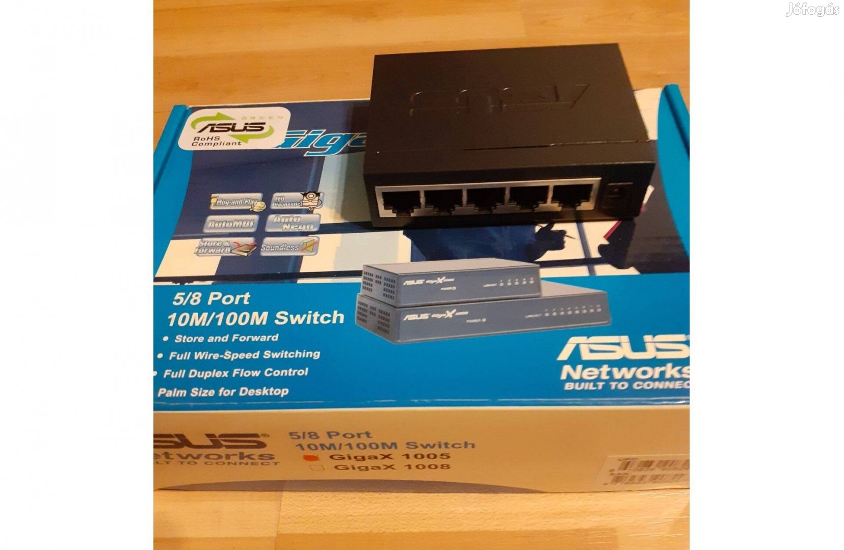 Internet 5 port elosztó Asus